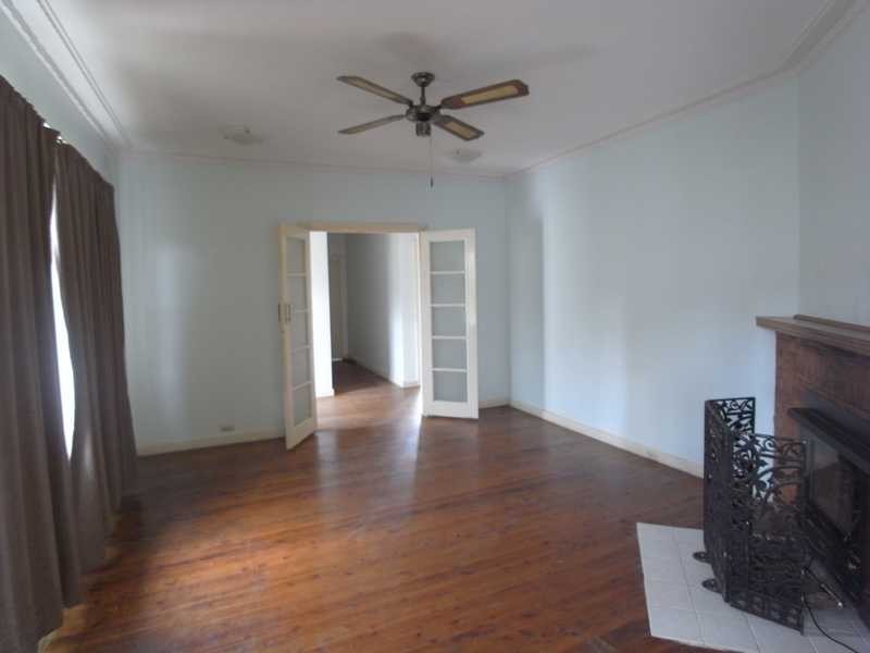 35 King Street, Tumbarumba NSW 2653