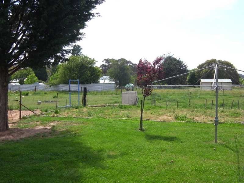 26 Carabost Street, Tumbarumba NSW 2653