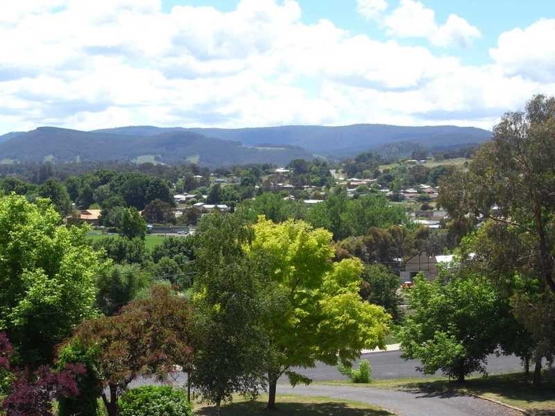 20 Albury Close, Tumbarumba NSW 2653