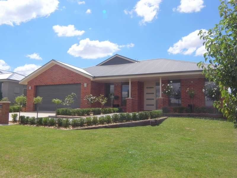 10 Burgun Drive, Tumbarumba NSW 2653