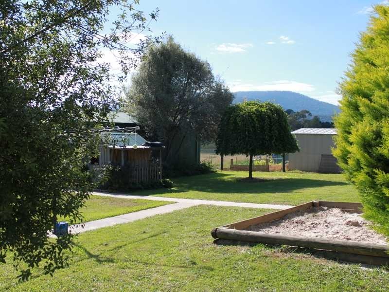 112 Albury Street, Tumbarumba NSW 2653