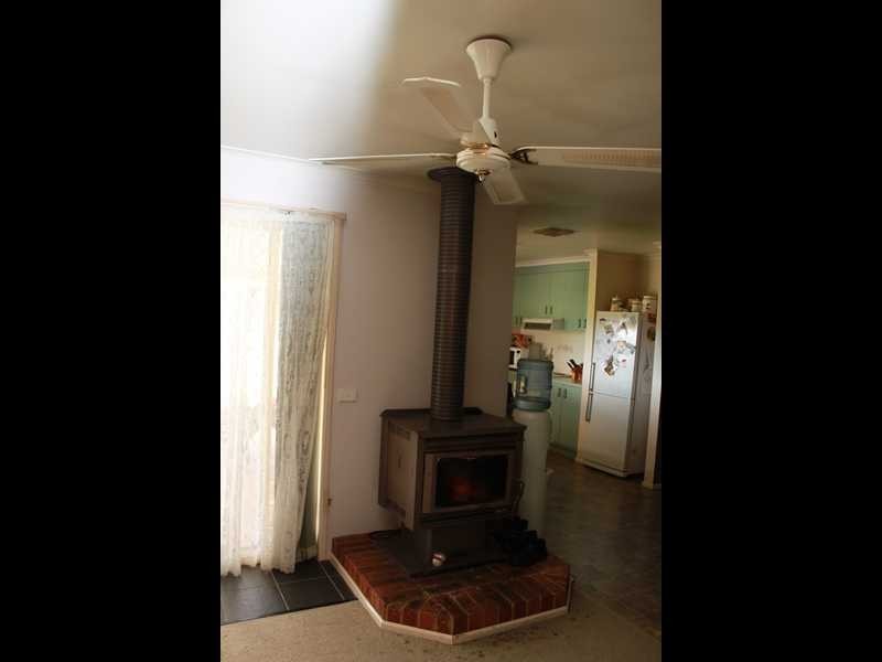 112 Albury Street, Tumbarumba NSW 2653