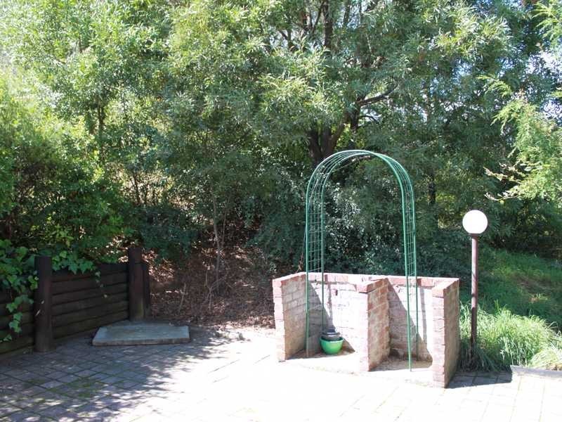 8 Lynne Street, Tumbarumba NSW 2653