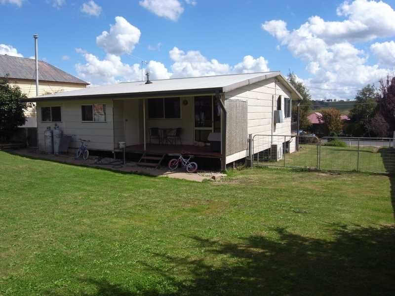 94 King Street, Tumbarumba NSW 2653