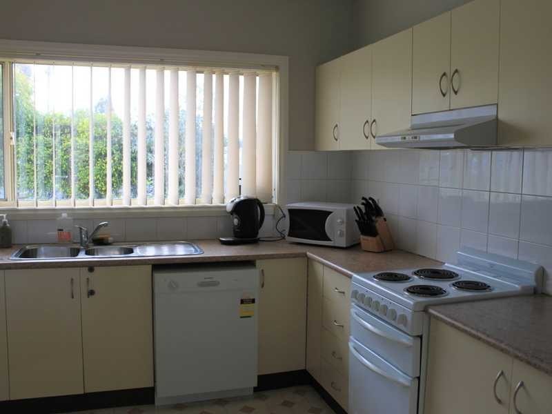 106 Albury Street, Tumbarumba NSW 2653
