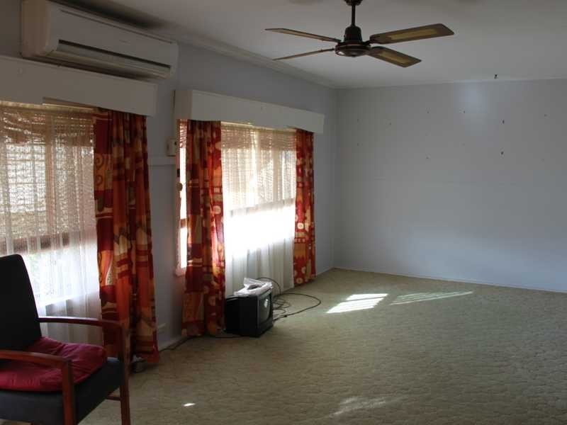 12 Murray Street, Tumbarumba NSW 2653