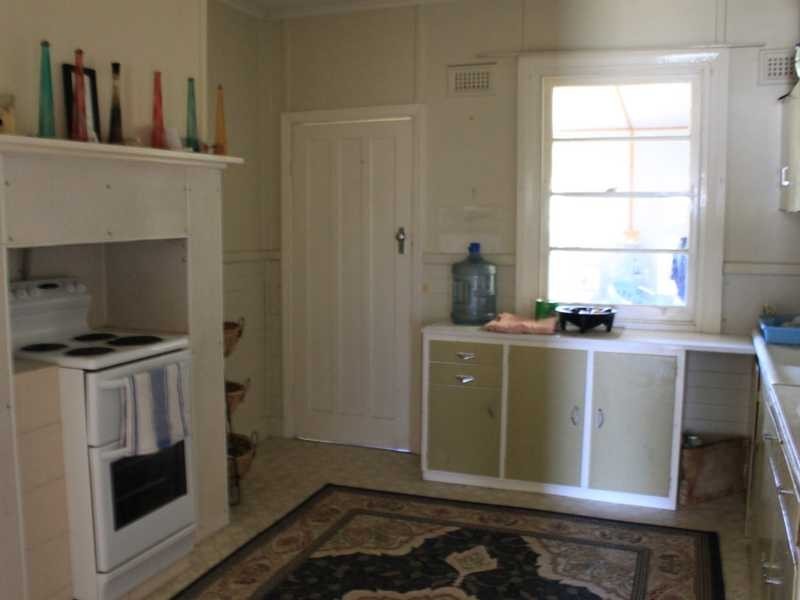 34 Winton Street, Tumbarumba NSW 2653