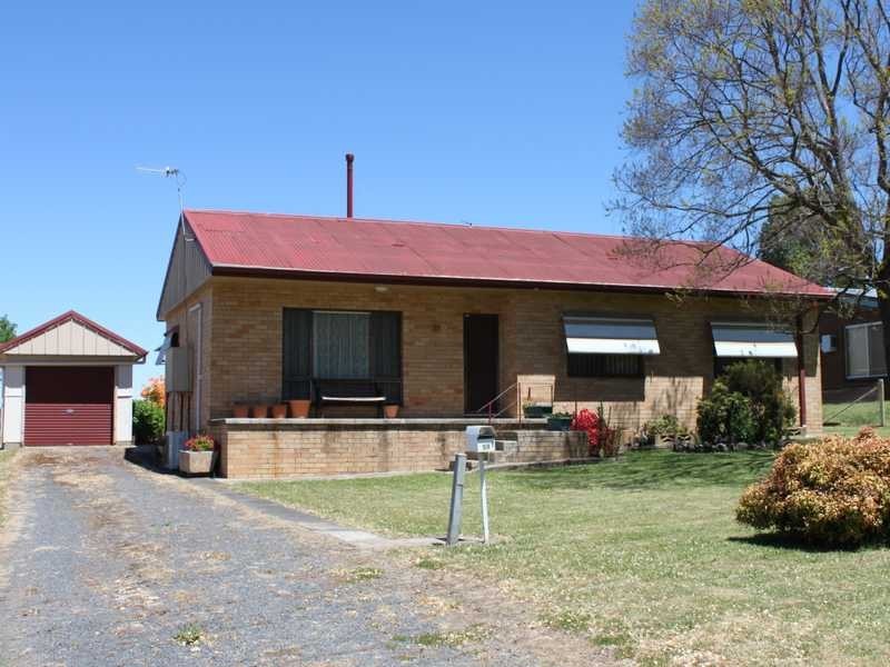 59 Albury Street, Tumbarumba NSW 2653