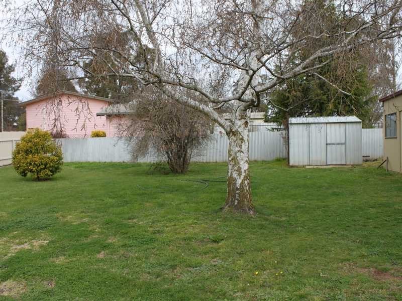 43 Albury Street, Tumbarumba NSW 2653