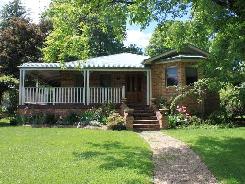 64 King Street, Tumbarumba NSW 2653