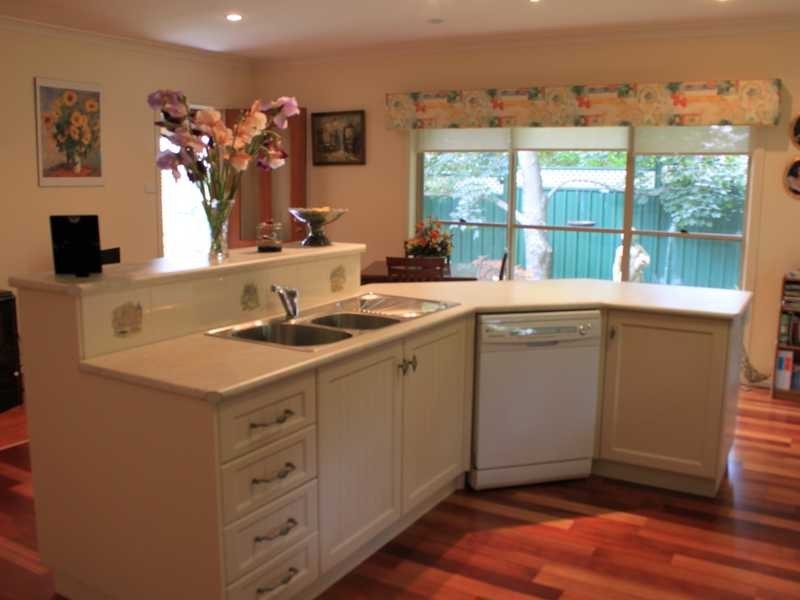 64 King Street, Tumbarumba NSW 2653