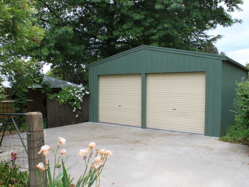 64 King Street, Tumbarumba NSW 2653