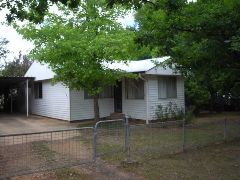 103 Winton Street, Tumbarumba NSW 2653