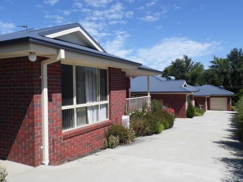 Unit 2 & 3/52 Winton Street, Tumbarumba NSW 2653