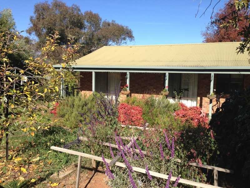 9 Coppabella Road, Tumbarumba NSW 2653