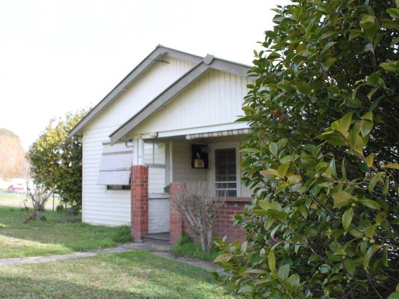 19 William Street, Tumbarumba NSW 2653