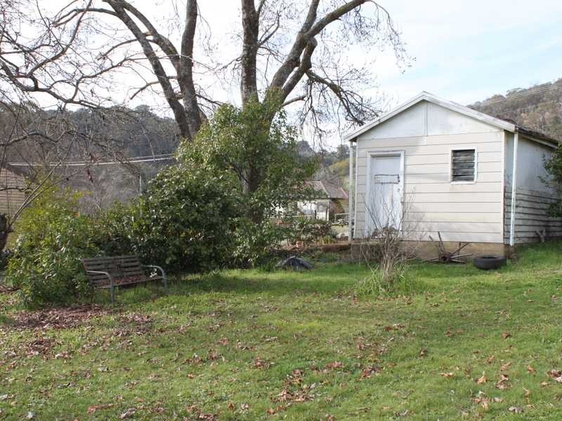 19 William Street, Tumbarumba NSW 2653