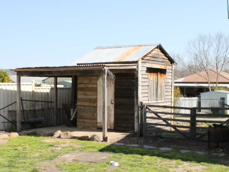 51 Gilbert Street, Tumbarumba NSW 2653