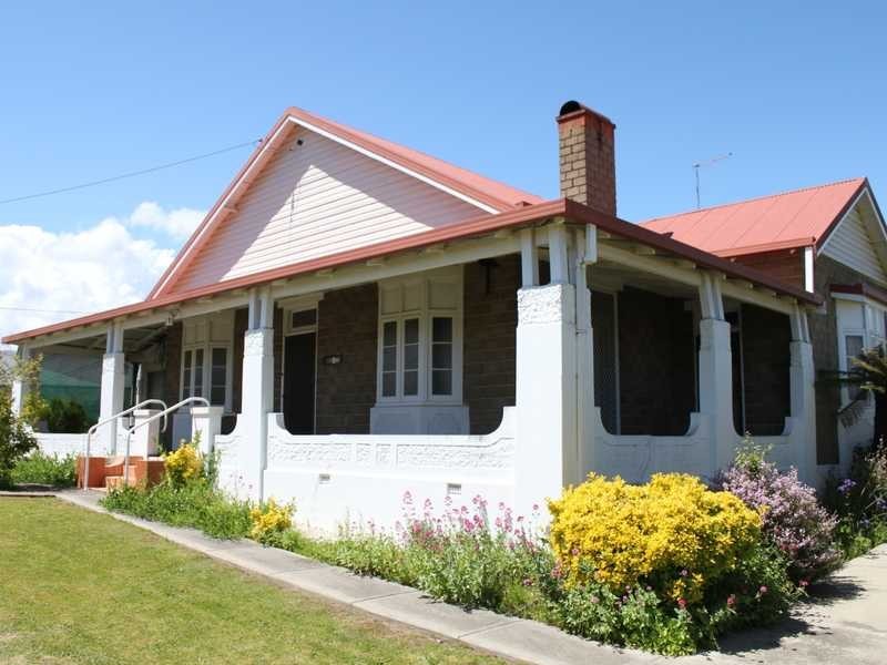 66 The Parade, Tumbarumba NSW 2653