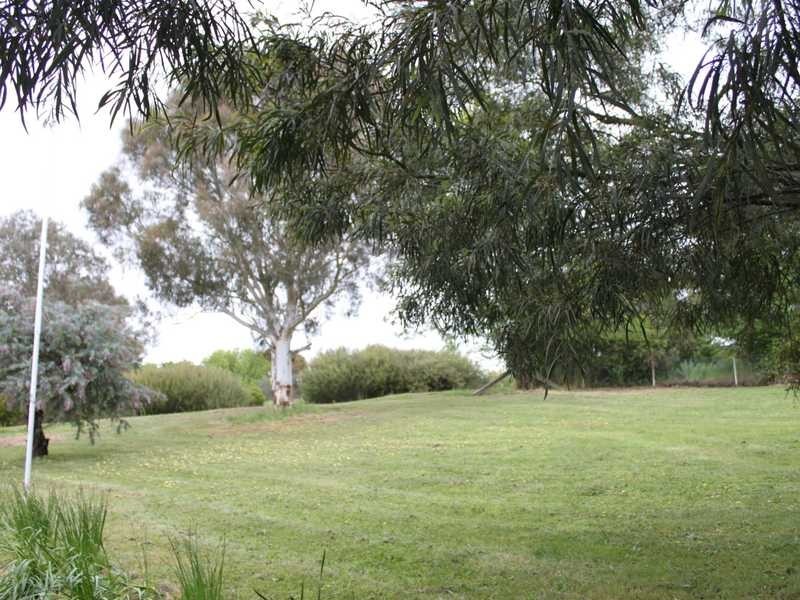 2 Townsend Street, Tumbarumba NSW 2653