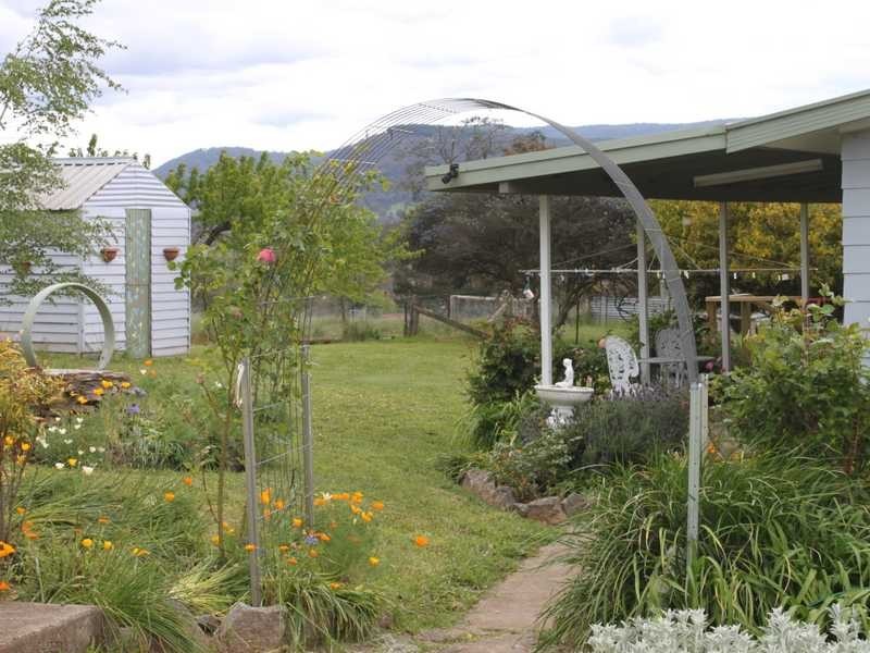 2 Townsend Street, Tumbarumba NSW 2653