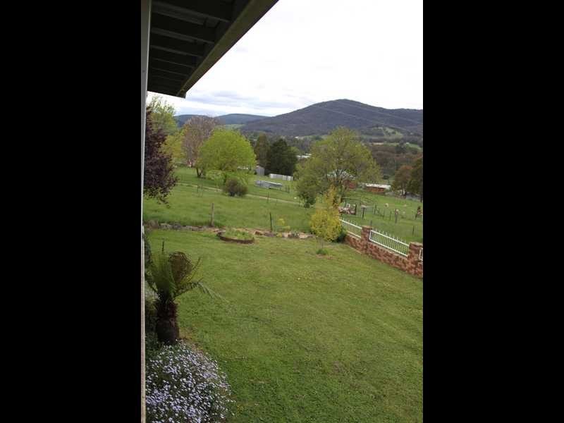 2 Townsend Street, Tumbarumba NSW 2653