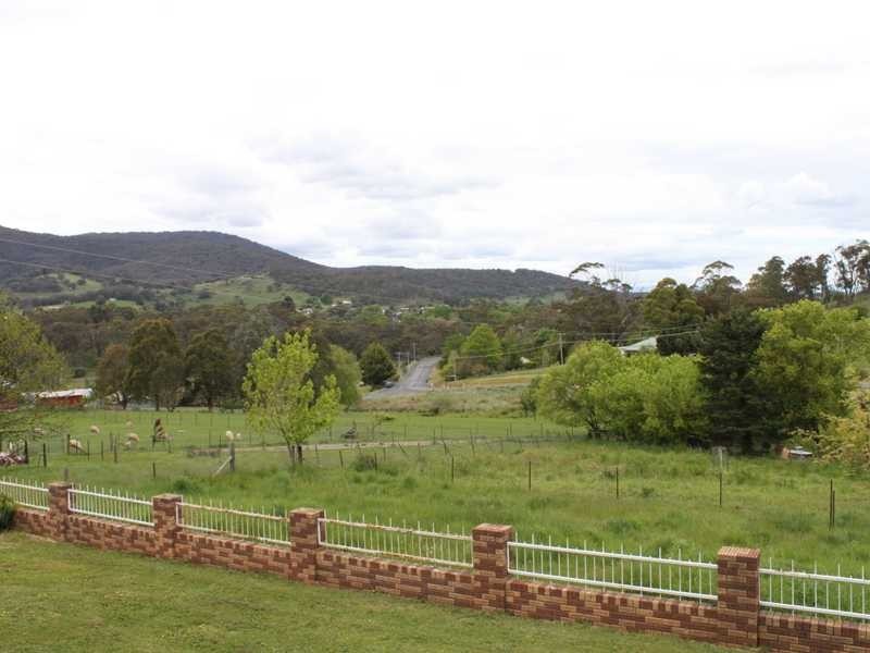 2 Townsend Street, Tumbarumba NSW 2653