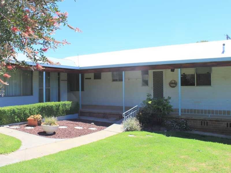 112 Murray Street, Tumbarumba NSW 2653