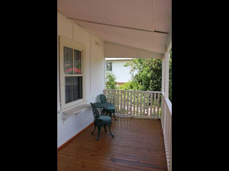 13 Regent Street, Tumbarumba NSW 2653