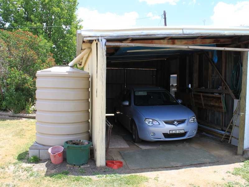 13 Regent Street, Tumbarumba NSW 2653