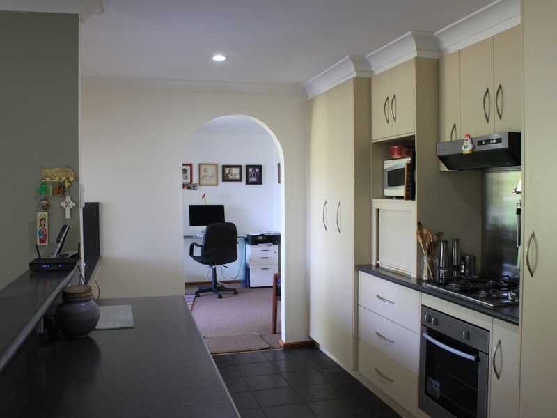 12 Regent Street, Tumbarumba NSW 2653