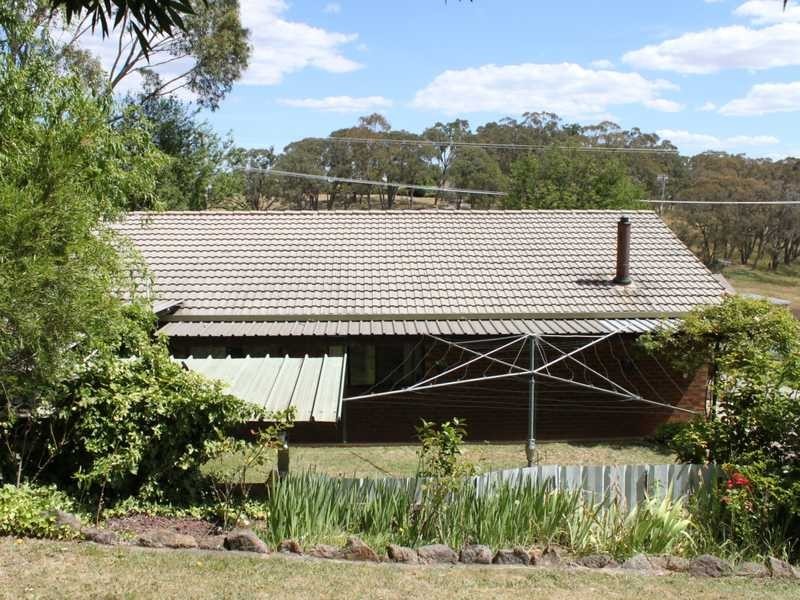 9 Lyne Street, Tumbarumba NSW 2653
