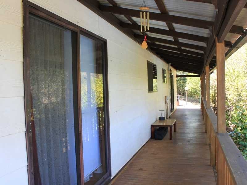 8 Lyne Street, Tumbarumba NSW 2653