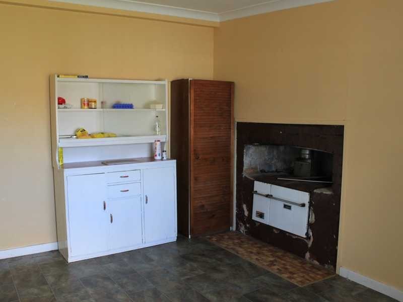 24 Regent Street, Tumbarumba NSW 2653