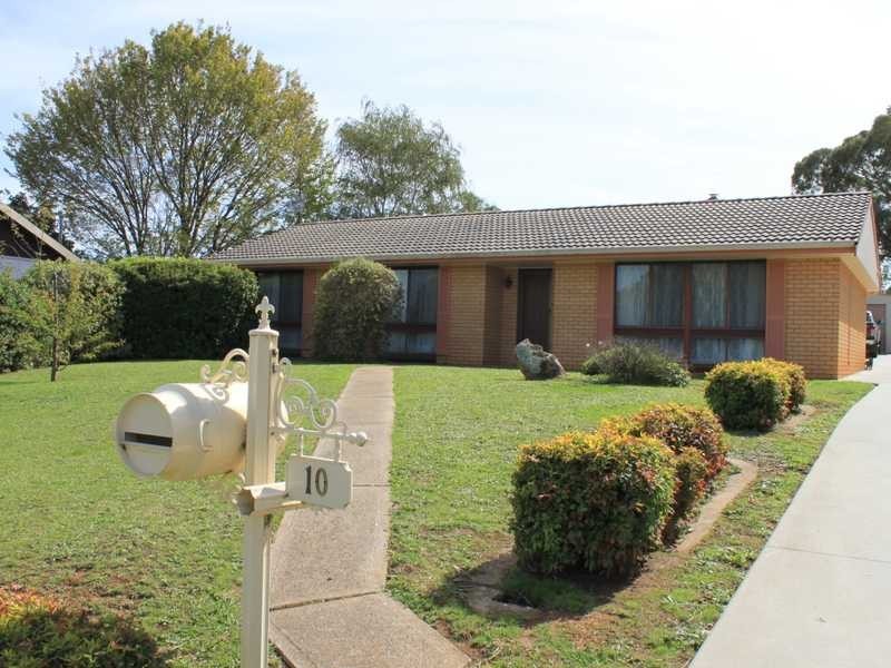 10 Lyne Street, Tumbarumba NSW 2653