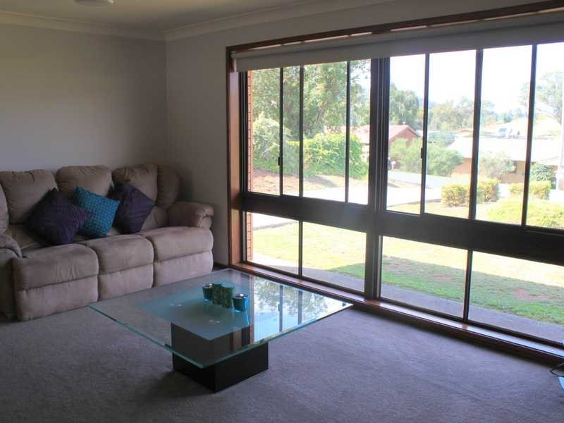 10 Lyne Street, Tumbarumba NSW 2653