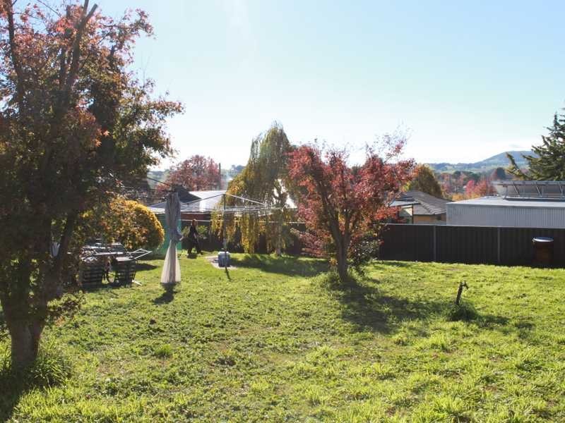 2 Gilbert Street, Tumbarumba NSW 2653