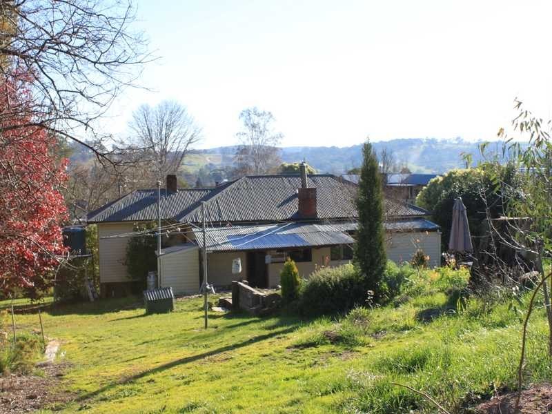 10 Power Street, Tumbarumba NSW 2653