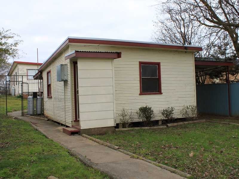 4 Bridge Street, Tumbarumba NSW 2653