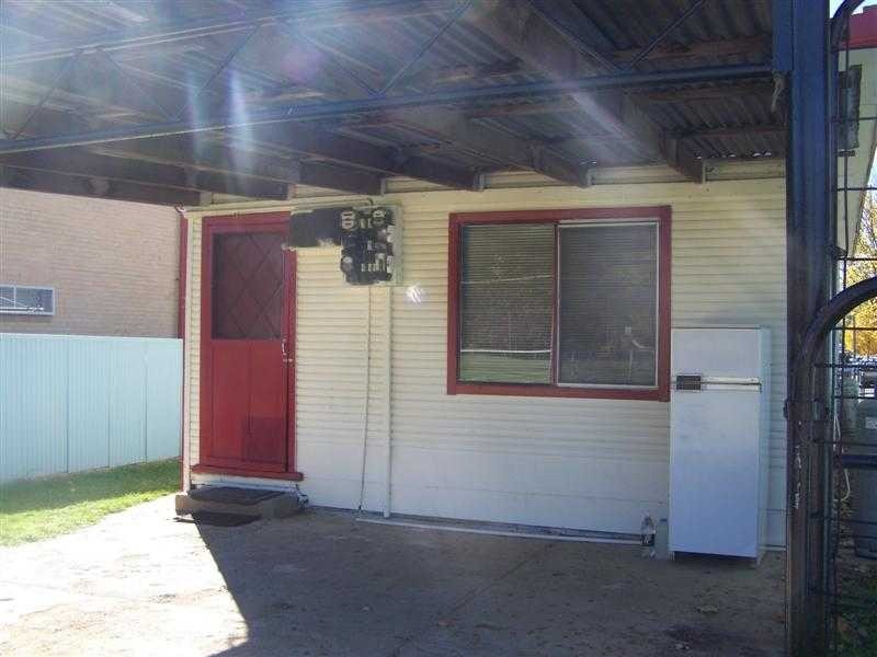 4 Bridge Street, Tumbarumba NSW 2653