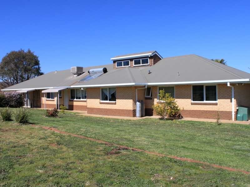 19 Chisholm Street, Tumbarumba NSW 2653