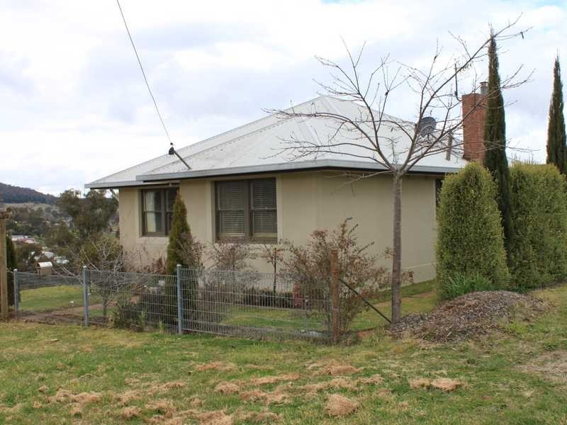 6 Mitchell Street, Tumbarumba NSW 2653