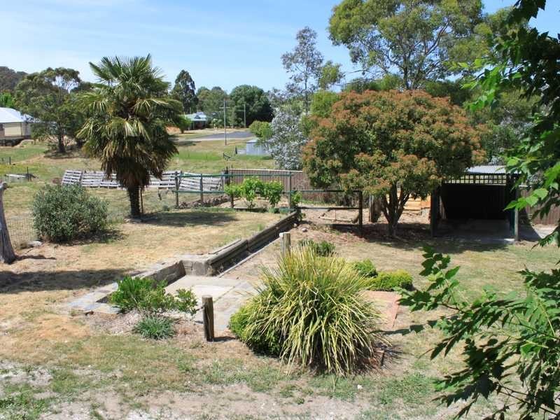 22 Regent Street, Tumbarumba NSW 2653