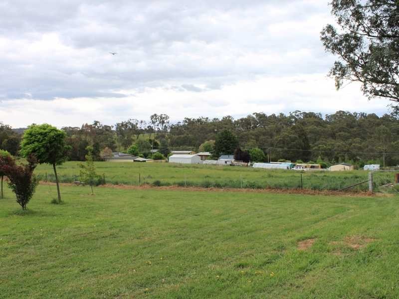22 Emerson Street, Tumbarumba NSW 2653