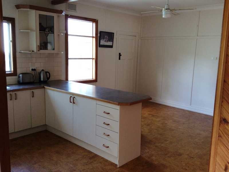 74 Winton Street, Tumbarumba NSW 2653