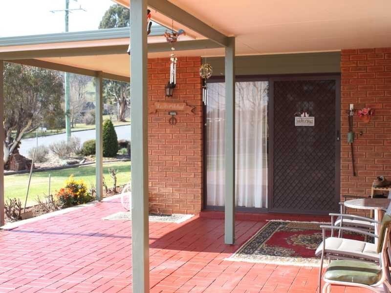 32 Fleet Street, Tumbarumba NSW 2653