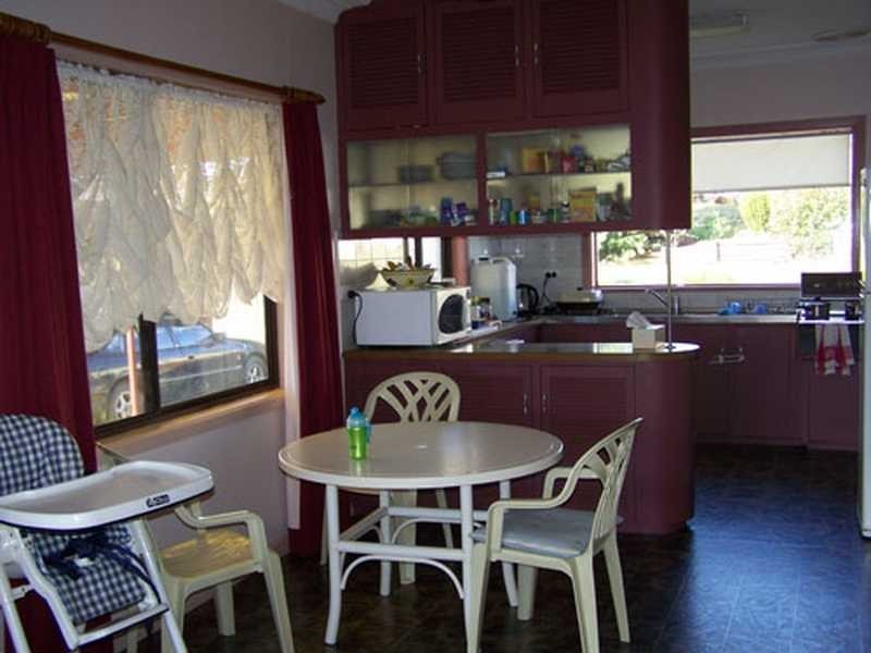 100 Winton Street, Tumbarumba NSW 2653