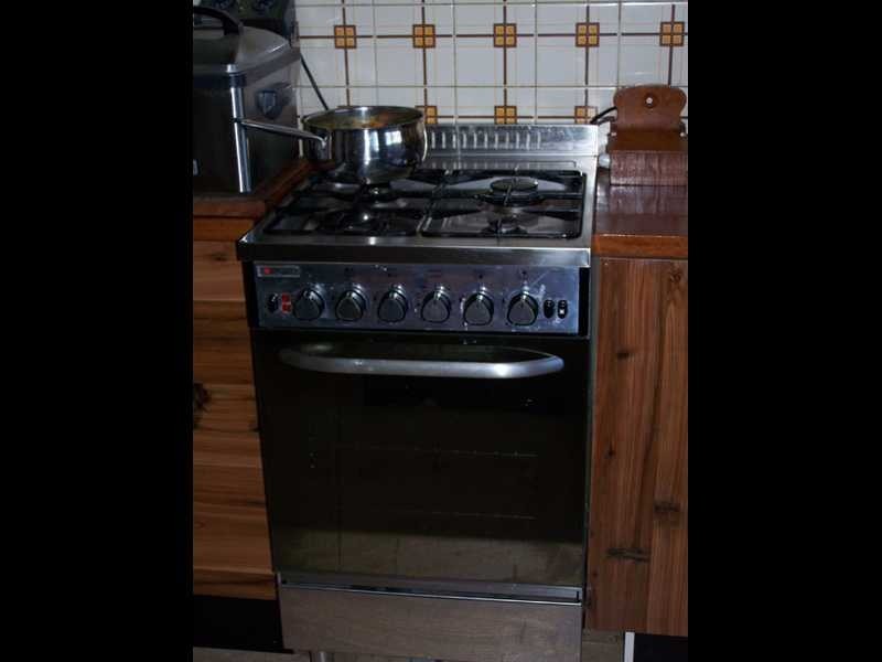 16 Clara Street, Tumbarumba NSW 2653