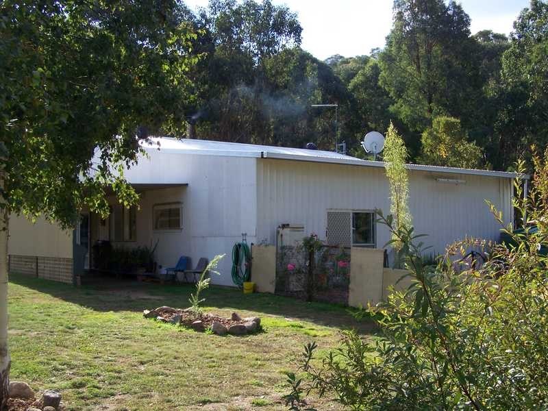 Yenschs Road, Tumbarumba NSW 2653
