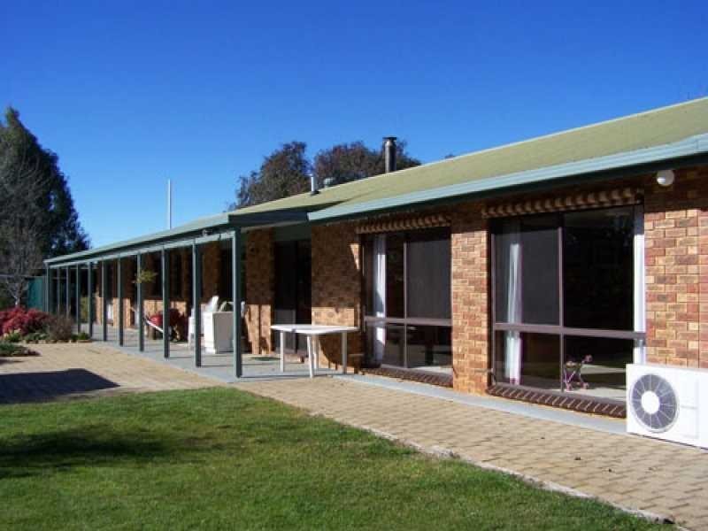 9 Coppabella Road, Tumbarumba NSW 2653